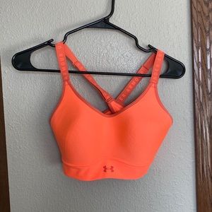 Under Armour, Size M